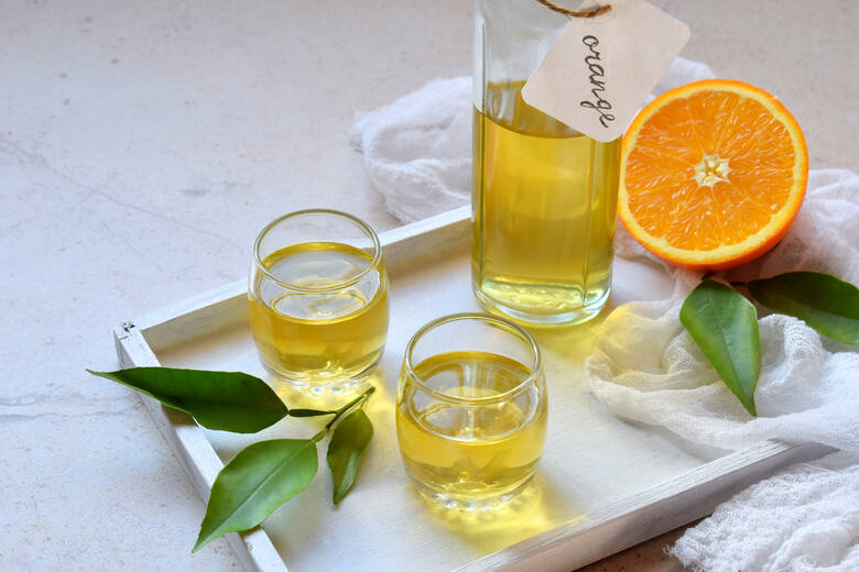 Nalewka z pomarańczy wspiera odporność i wchłanianie żelaza, co jest szczególnie istotne u osób z anemią.