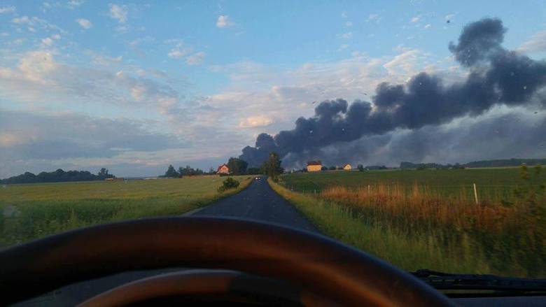 Pożar hali produkcyjnej firmy Hajduk w Lipinkach (pow. wschowski)