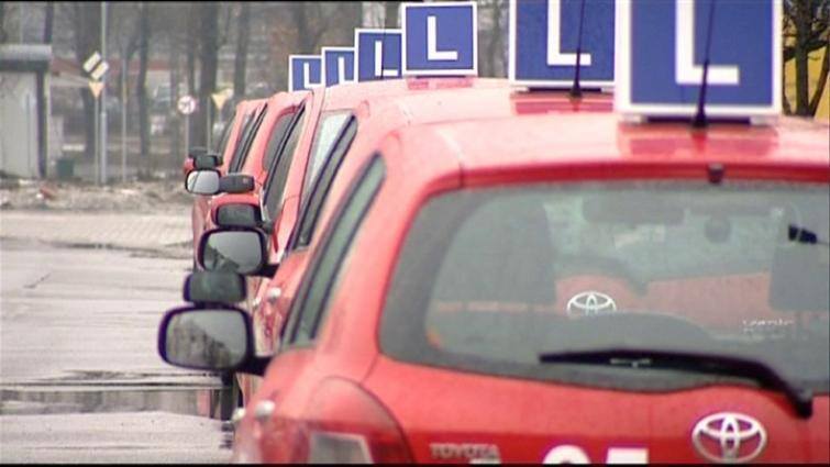 Setki kierowców z Legnicy i powiatu świdnickiego może czekać ponowny kurs i egzamin na prawo jazdy