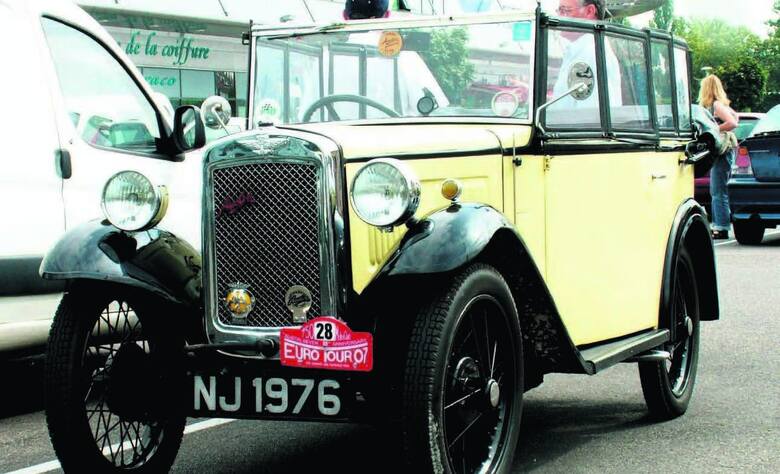 Przepięknie odrestaurowany Austin 7. należący do członka jednego z klubów w hrabstwie Dorset. Auto pochodzi z przełomu lat 20. i 30. Fot: Marek Poni