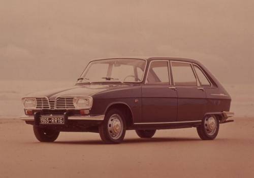 Fot. Renault: Renault 16 z 1966 r. propagował uniwersalne nadwozie typu hatchback.