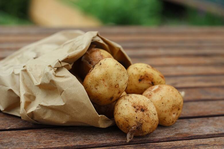 Jak przygotować ziemniaki, by były najbardziej zdrowe?