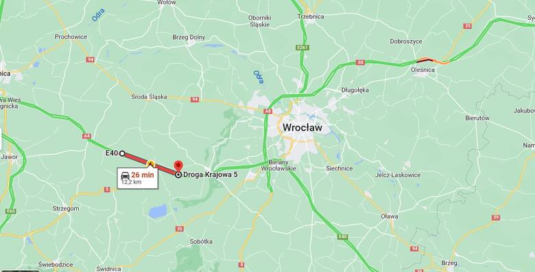 Kierowców udających się do Wrocławia czeka 12-kilometrowy korek.