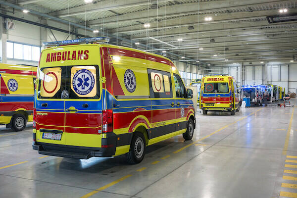 Marka Volkswagen Samochody Dostawcze jest jednym z liderów polskiego rynku jeśli chodzi o samochody bazowe pod zabudowę specjalną typu ambulans.