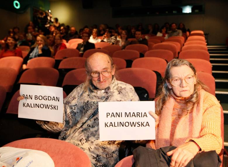 Państwo Kalinowscy podczas jednego z seansów w kinie Muza.