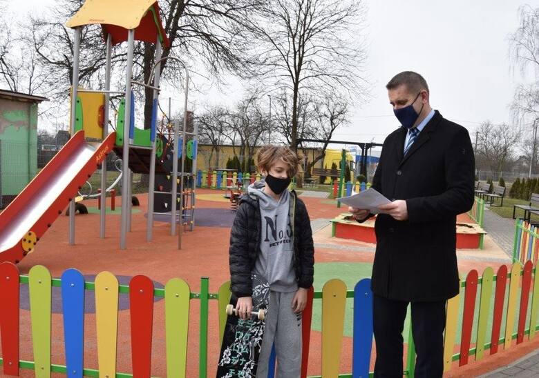 Powstanie skateparku w Chmielniku to inicjatywa najmłodszych mieszkańców