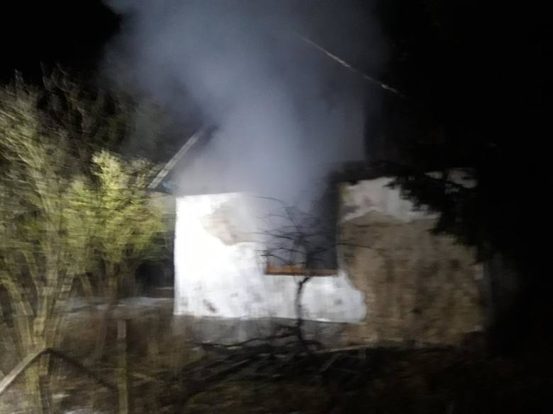 Pożar domu jednorodzinnego w Jeruzalu w gminie Kowiesy