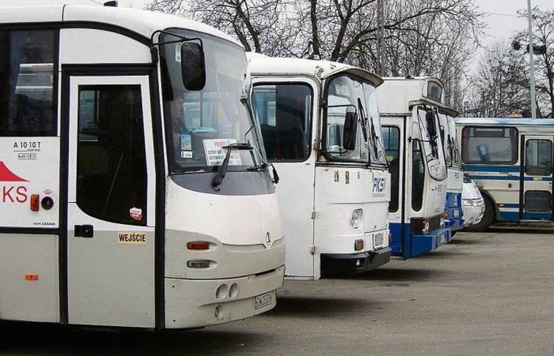 Tak kilka lat temu prezentowały się autobusy z floty PKS Ostrów Wielkopolski.
