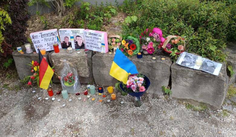 Dwaj Ukraińcy zostali zabici w Niemczech. Sprawcą okazał się Rosjanin. Trwa śledztwo. W miejscu zabójstwa ludzie stawiają kwiaty