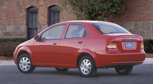 Fot. Chevrolet: Wersja sedan jest dłuższa od hatchbacka, ma też większy bagażnik.