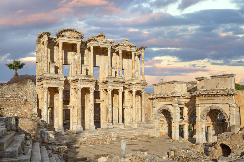 Starożytne ruiny w Efezie