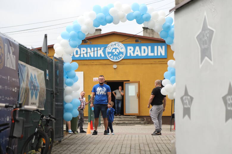 Sportowe emocje znów dotarły do Radlina, gdzie w sobotę 1 lipca odbył się turniej piłki nożnej o „Puchar 100 lat Górnika Radlin” z udziałem zawodników