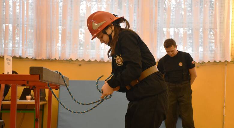 Młodzieżowe Drużyny Pożarnicze walczyły o prymat w gminie wiejskiej Oświęcim i mieście Oświęcim