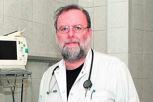 Wojciech<br>Szendzikowski,<br>lekarz internista.  