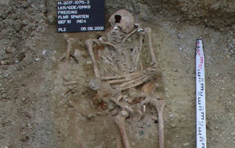Szkielet odnaleziono w mieście Freising. Miał protezę dłoni