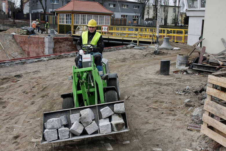 Śluza Miejska na Brdzie w Bydgoszczy ma być oddana do użytku już wkrótce, ale remonty czekają kolejne cztery śluzy - na Kanale Bydgoskim. Na ich zakończenie trzeba będzie czekać latami.
