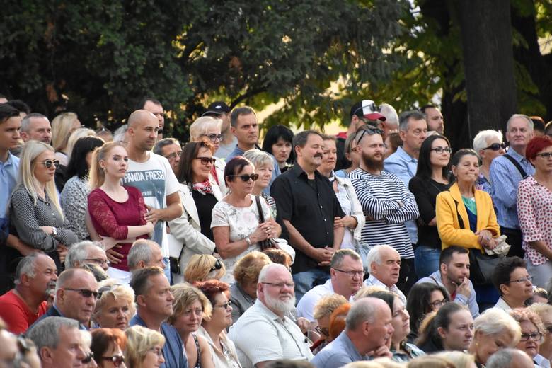 W niedzielę, 16 września 2018 r.  kilkuset słuchaczy oklaskiwało muzyków Lubuskiego Kwartetu Filharmonii Zielonogórskiej. 