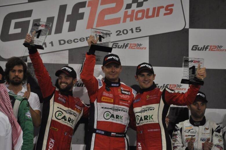 Michał Broniszewski, Giacomo Piccini i Davide Rigon wygrali prestiżowy wyścig Gulf 12 hours na torze Yas Marina w Abu Dhabi w Zjednoczonych Emiratach