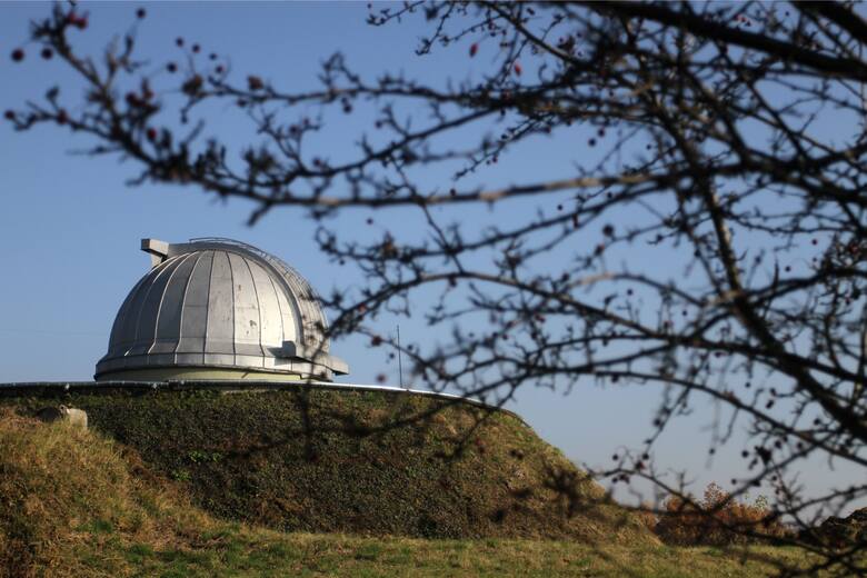 Widok na obserwatorium astronomiczne w Krakowie