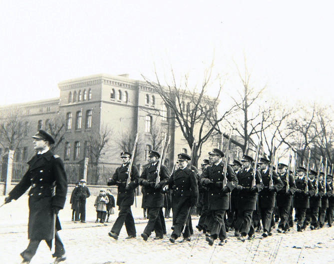 Międzywojenny Toruń był kuźnią kadr dla Marynarki Wojennej. Zdjęcie ze zbiorów Muzeum Okręgowego w Toruniu