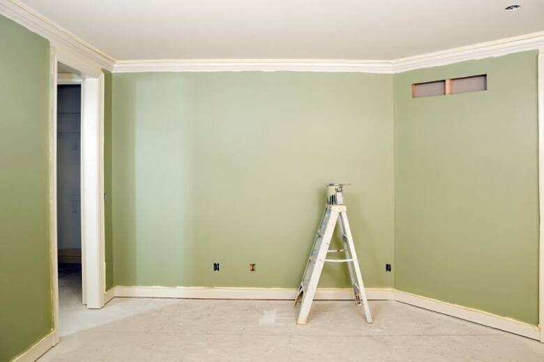 Ściany pomalowane farbą hybrydową są wytrzymałe i odporne na zabrudzenia.
