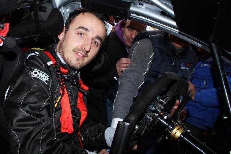 Robert Kubica za kierownicą Citroena C4 WRC podczas zeszłorocznego rajdu Trofeo di Como