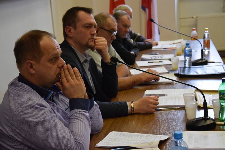 Sesja rady miejskiej w Byczynie w poprzedniej kadencji.