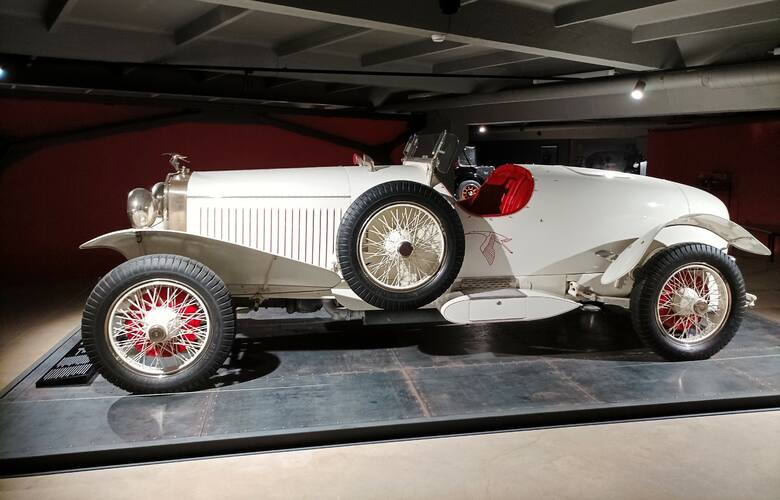 Hispano-Suiza H6B z kolekcji Auto Museum Vilnius