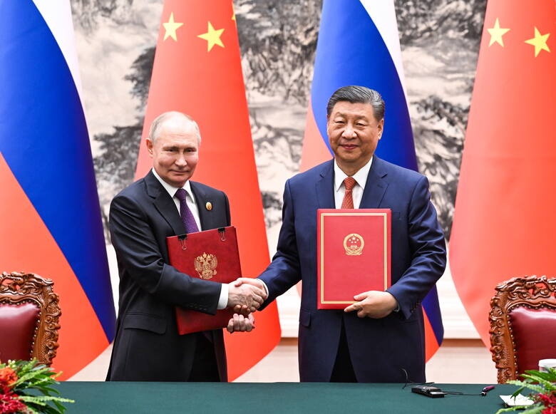 Prezydent Federacji Rosyjskiej Władimir Putin namawiał przewodniczącego KC Komunistycznej Partii Chin Xi Jinpinga do wysłania chińskich sportowców na
