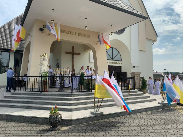 Sanktuarium Matki Bożej Wniebowziętej w Lipinkach