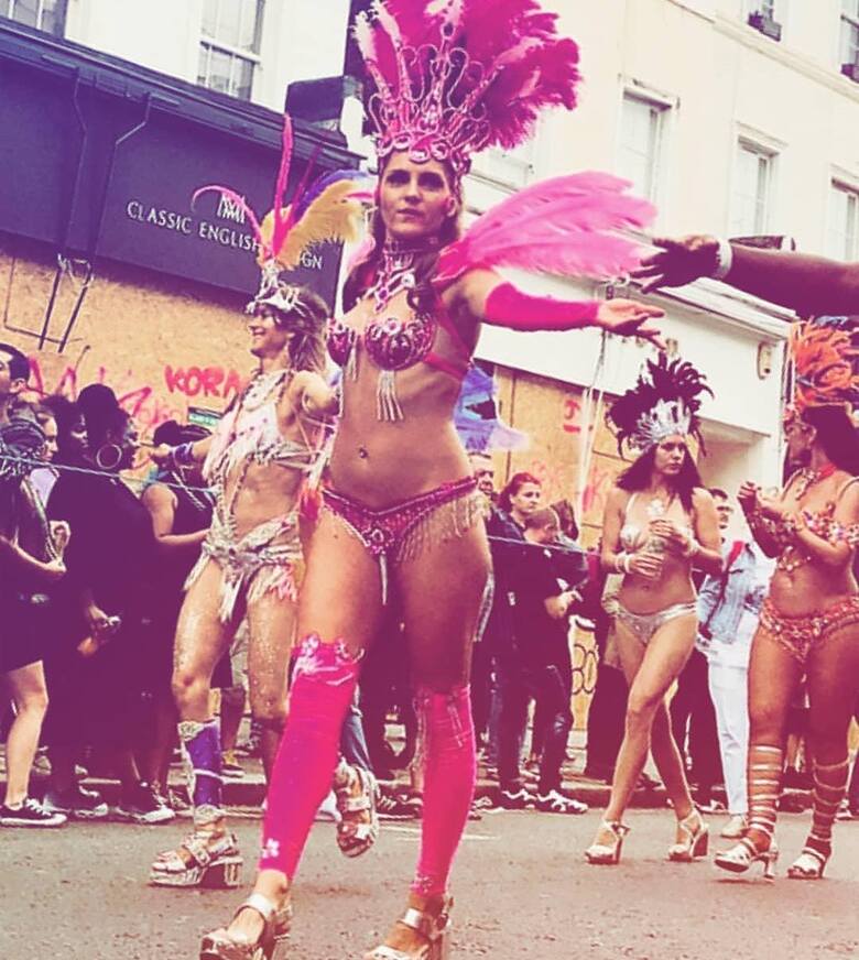 Mielczanka Sylwia de Oliveira Silva pokochała sambę i tańczy podczas karnawału w Rio de Janeiro