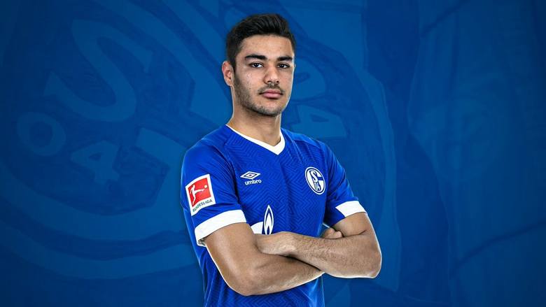 Ozan Kabak został nowym piłkarzem Schalke 04