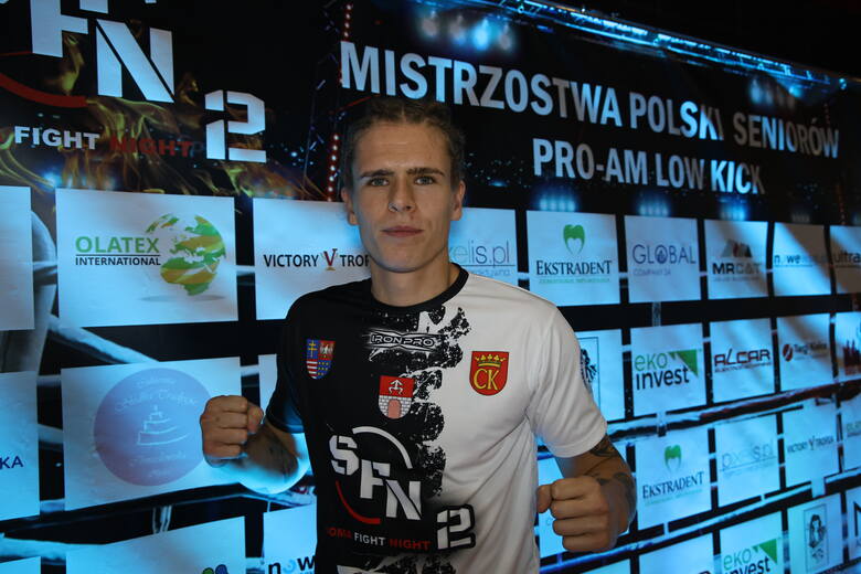 Robert Soboń z klubu Soma Gym Kick Boxing Kielce został zawodowym mistrzem Polski w formule low – kick w wadze 67 kilogramów.