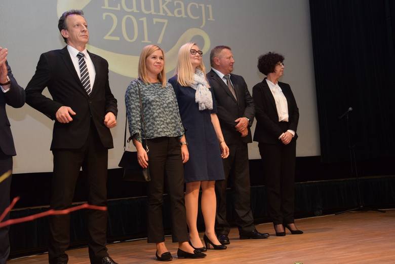 Gala edukacji w Skierniewicach. Nauczyciele i Dyrektor Roku tygodnika ITS