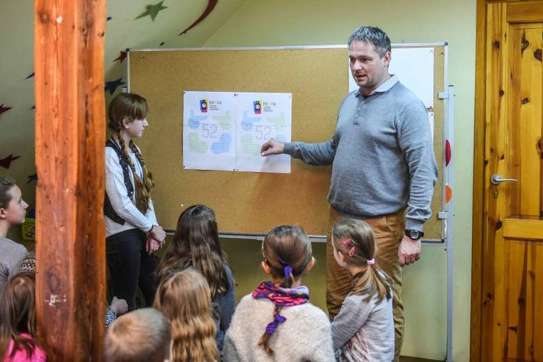 Dzieci ze Szkoły Podstawowej nr 52 - Fundacji Familijny Poznań mają już własny zespół redakcyjny