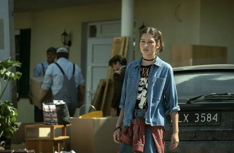 Wanda Marzec - Jako 13-latka zagrała w serialu "Rojst'97". Wcieliła się w produkcji Netflixa w postać Wandy Zarzyckiej.