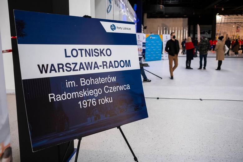 Lotnisko w Radomiu ma być portem pomocniczym Warszawy. Kilka biur podróży już ogłosiło swoją ofertę wakacyjną na 2023 r. z wylotami z Radomia.