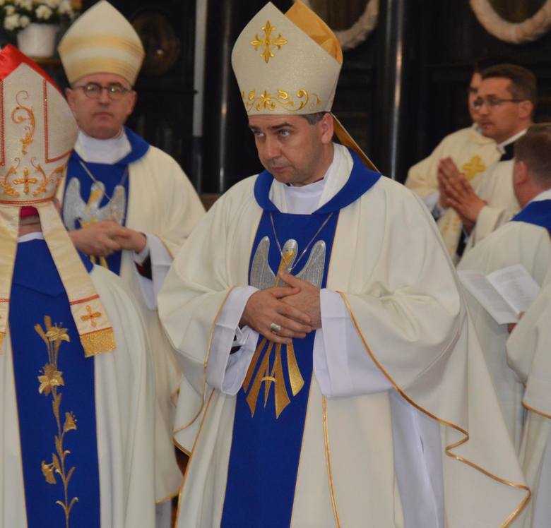 Papieski nominat otrzymał sakrę arcybiskupią w Łowiczu [Zdjęcia]