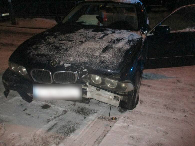 W Jarosławiu 22-letni kierowca driftował BMW, spowodował kolizję, był pijany i posiadał narkotyki 