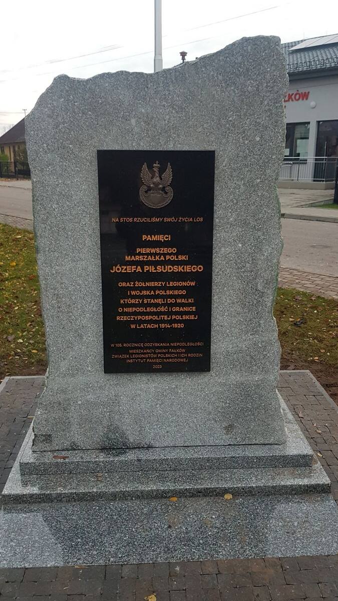 Pomnik Józefa Piłsudskiego zostanie odsłonięty w Fałkowie