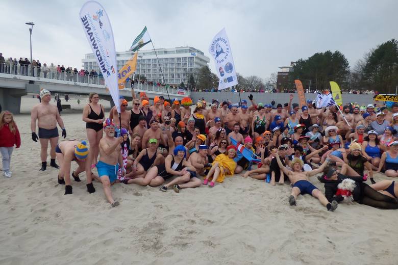 Klub Sępoleńskich pływaków ekstremalnych „Lodołamy”, jak zwykle, reprezentowała liczna grupa.