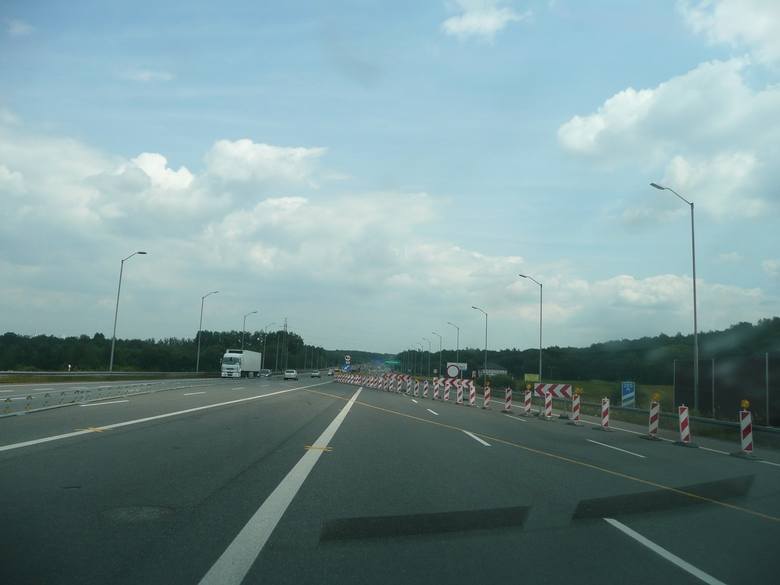 Autostrada w Niemczech. Granica pomiędzy Francją a Niemcami na rzece RenFot:  Bronisław Keller