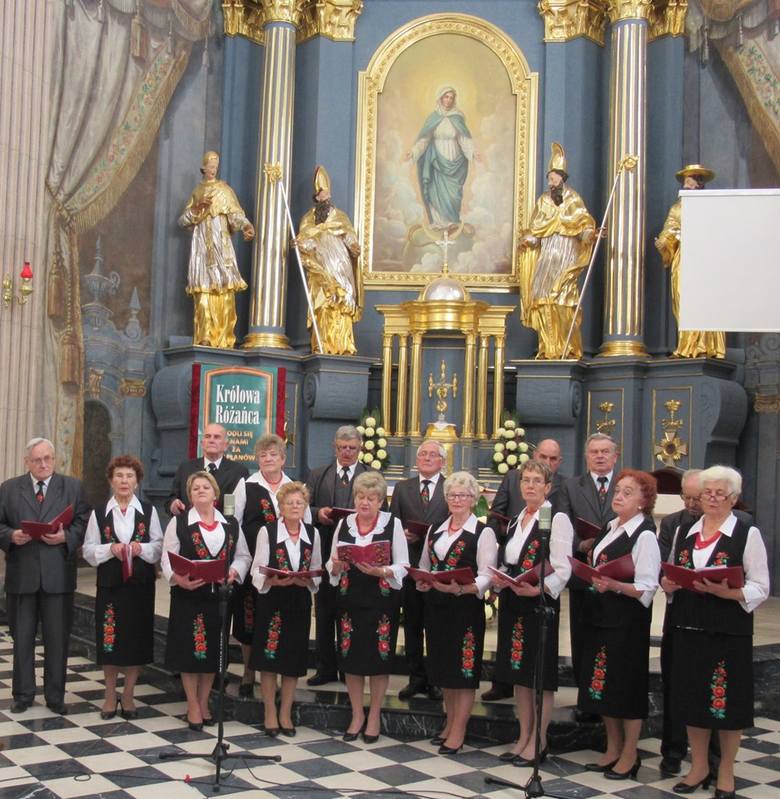 Koncert zespołu Ustronie w kościele pw. Najświętszej Maryi Panny w Rawie Mazowieckiej [ZDJĘCIA]