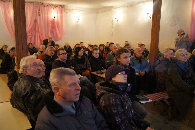 Na spotkanie przyszło blisko stu mieszkańców osiedla przy ul. Budy. 