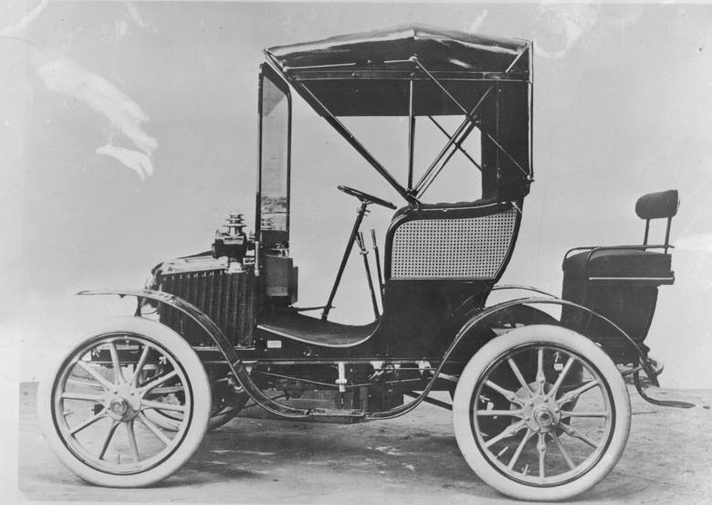 Renault Type AX - 1908 r. Fot: Renault