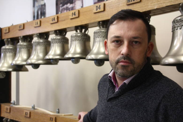 Grzegorz Klyszcz, właściciel firmy Rduch Bells & Clocks uczył się fachu od swojego teścia, Antoniego Rducha