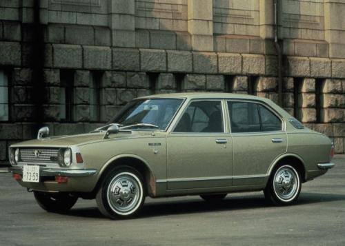 Fot. Toyota: Corolla II generacji pojawiła się w 1970 r. Po 4 latach nowy model? Tego jeszcze w Europie nie było.