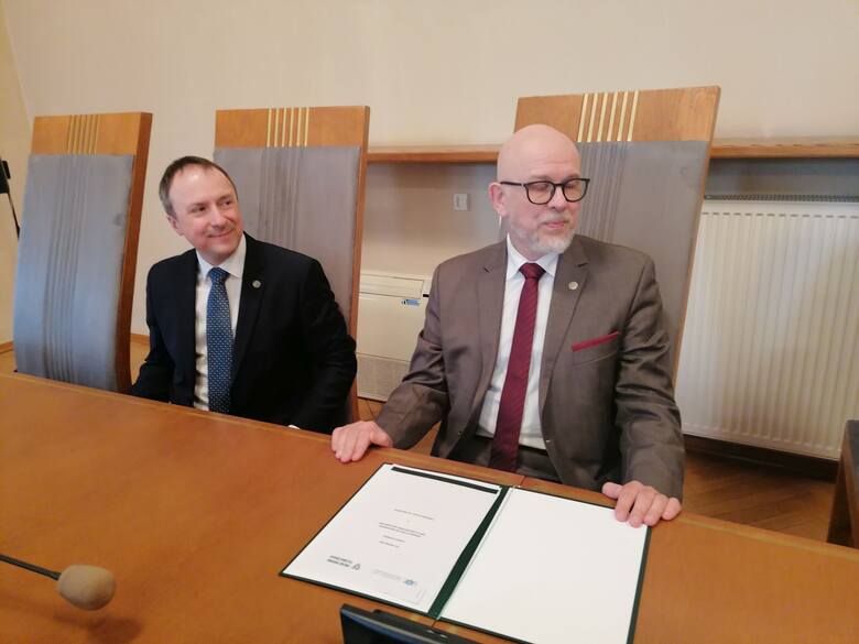 Podpisanie listu o współpracy pomiędzy Uniwersytetem Zielonogórskim a Urzędem Dozoru Technicznego