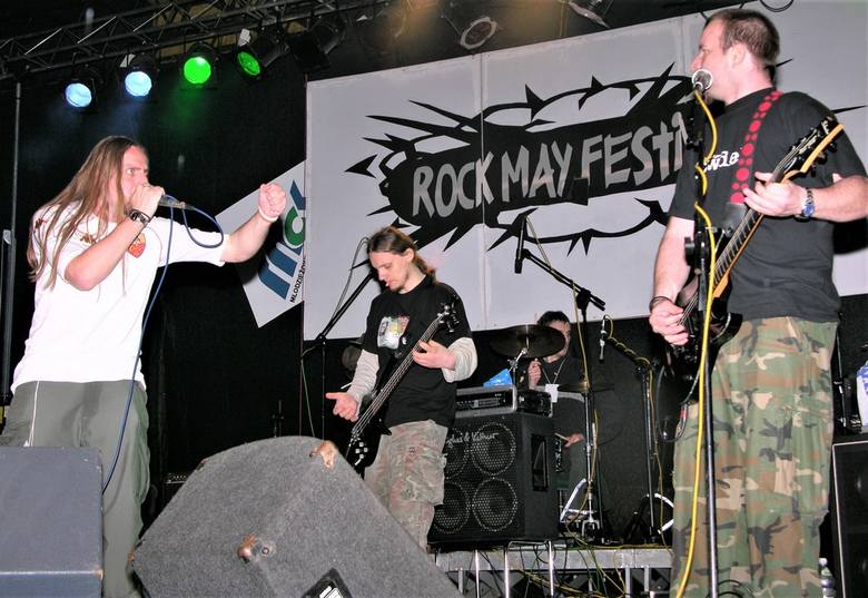 Rock May Festival w najbliższą sobotę. Przypominamy festiwalowe emocje sprzed lat [ZDJĘCIA]