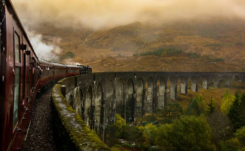 Wiadukt kolejowy w Szkocji